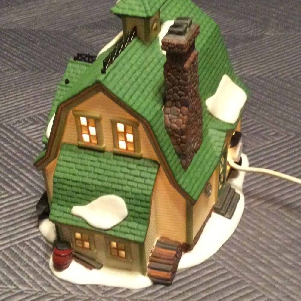 Department 56 New England Village Series “Van Guilder’s Ornamental Ironworks” - Picture 3 of 11